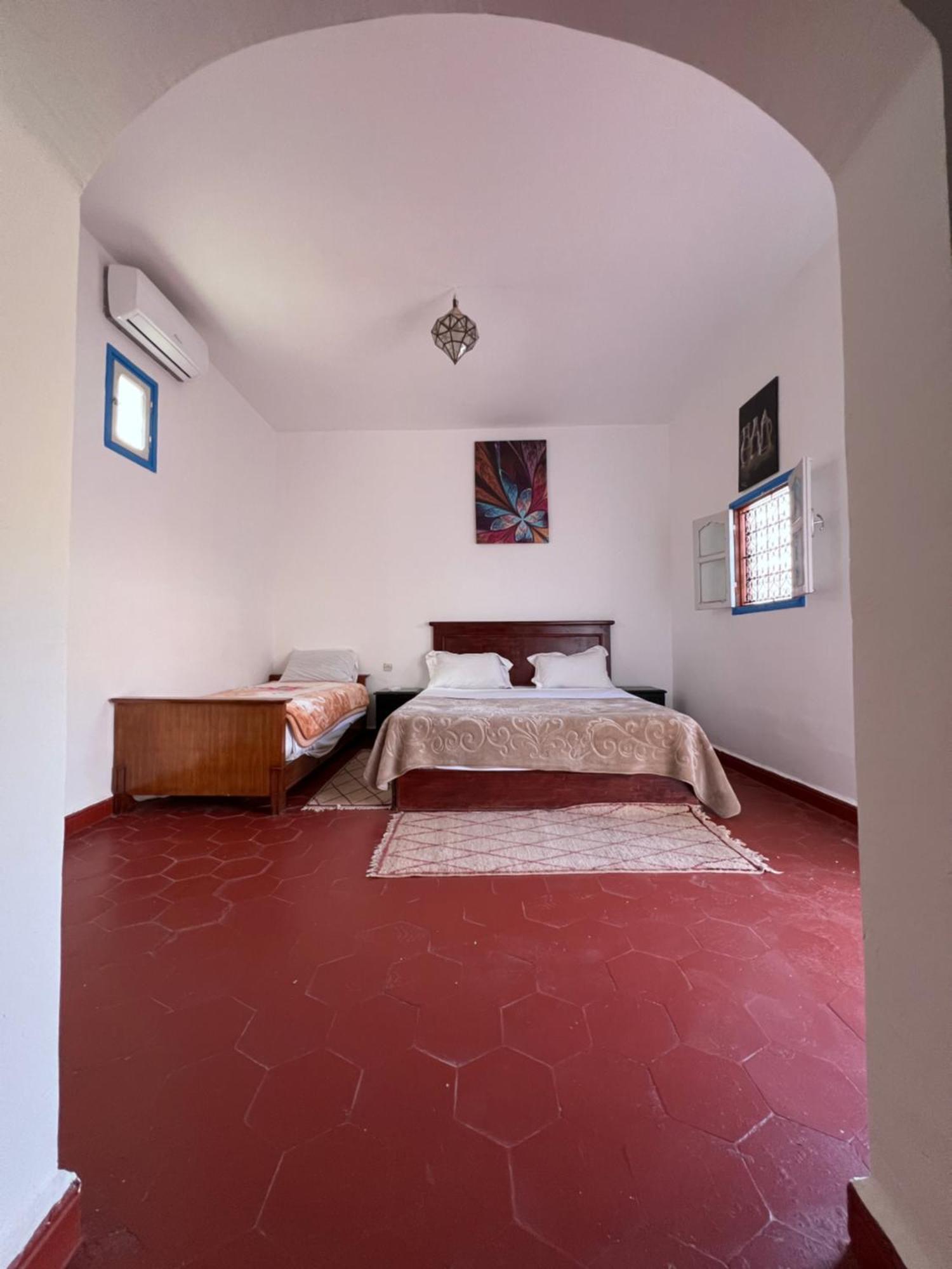 Hotel L'Arganier D'Ammelne Тафраут Екстериор снимка