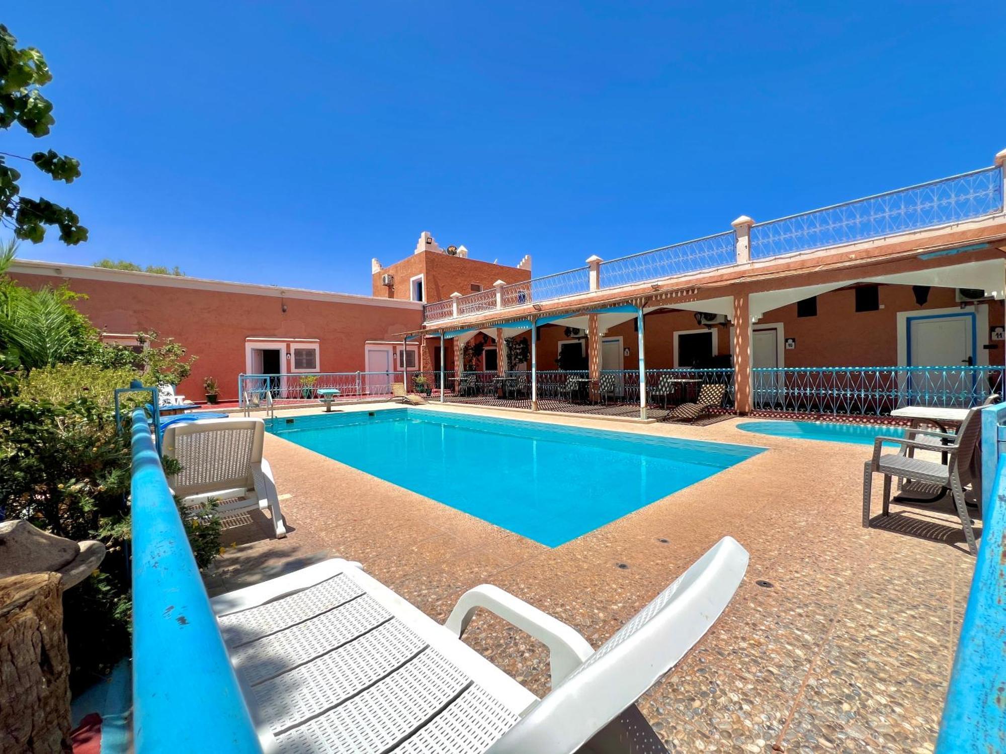 Hotel L'Arganier D'Ammelne Тафраут Екстериор снимка
